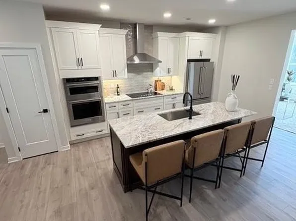 LOT 6 Sixteen Grayson Ln, Downingtown, PA 19335