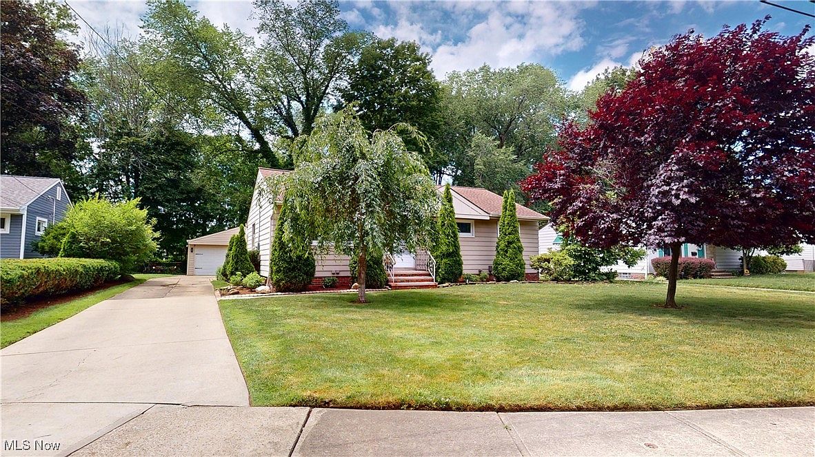 3162 W 231st St, North Olmsted, OH 44070 | Zillow