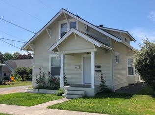 209 8th St APT 1, Lynden, WA 98264