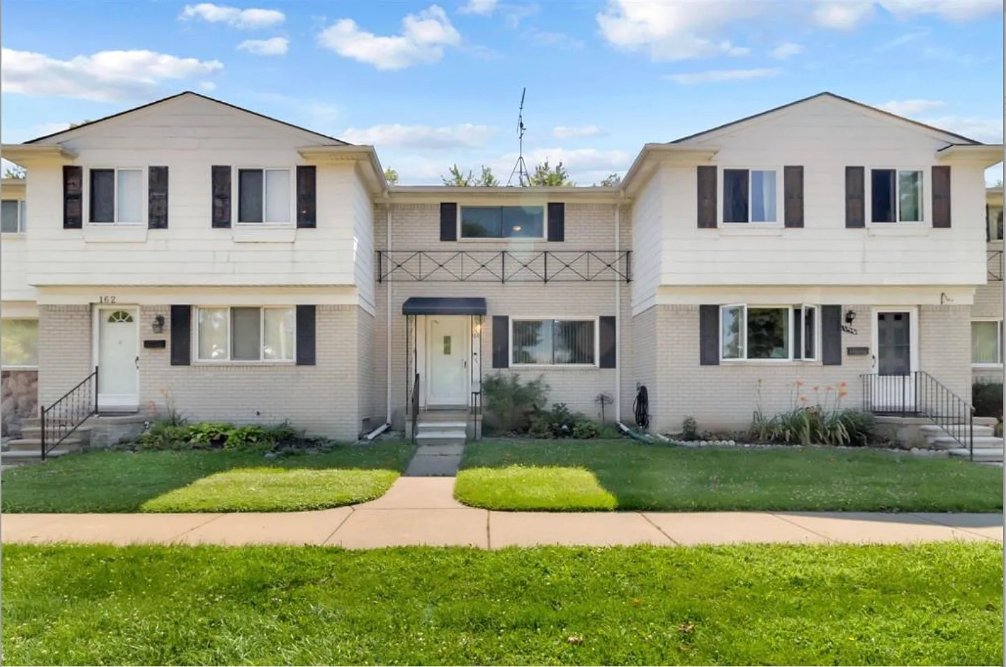 2 bed, 1530 sqft, $1,350 — Photo 1