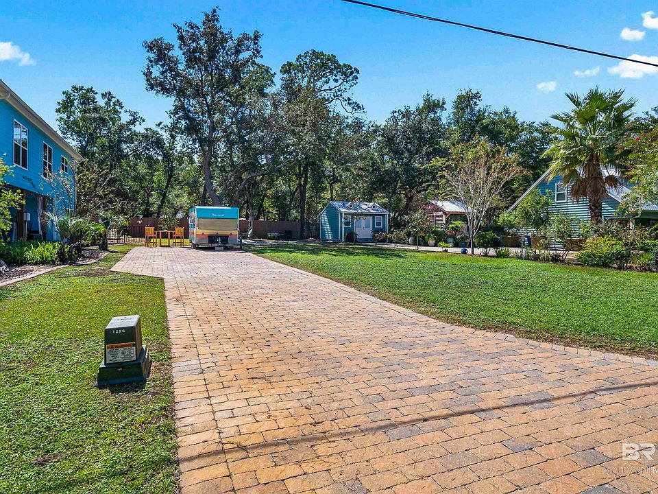 2nd image of 29858 Low Dr #2