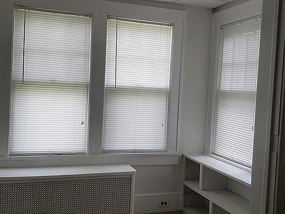 5th image of 1745-1747 Sanderson Ave