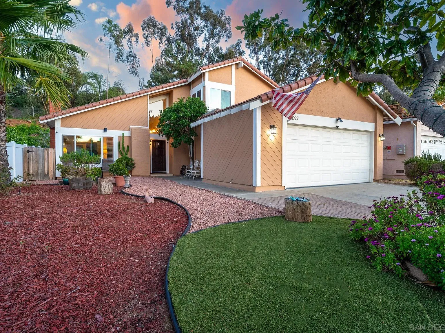 4 bed, 2.0 bath, 1745 sqft, $5,000 — Photo 1