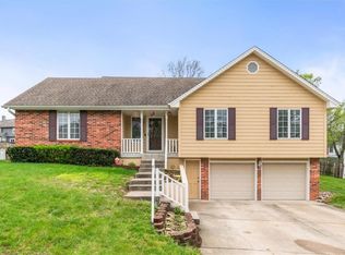 12113 E 77th Ter, Kansas City, MO 64138