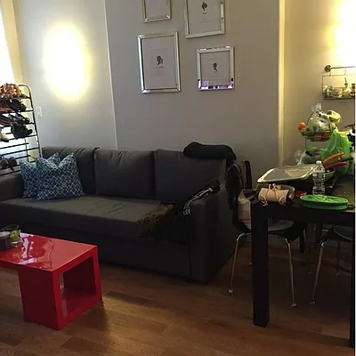 Rented by Nooklyn NYC LLC | media 31