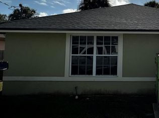 6828 4th St, Jupiter, FL 33458