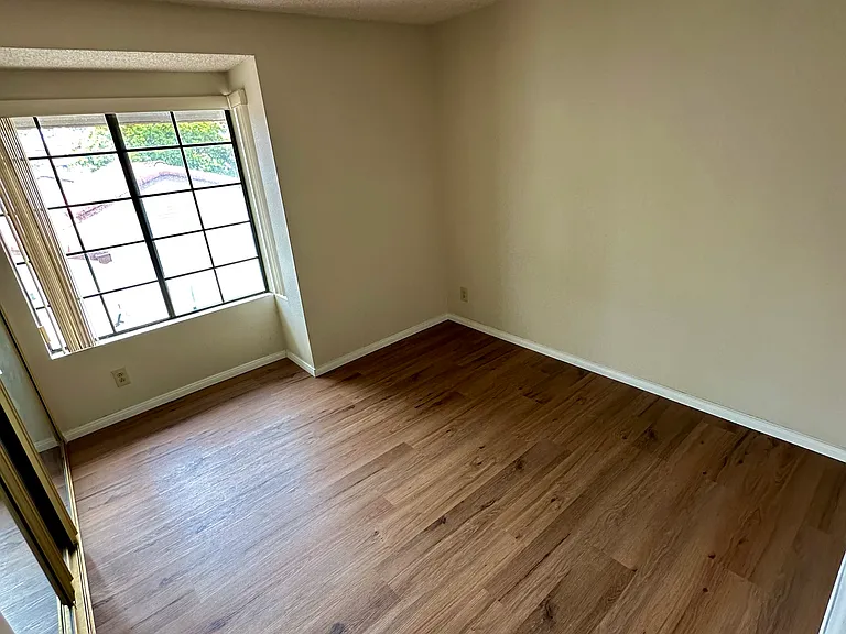 1534 Apache Dr #D — Photo 11