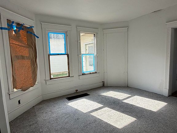5th image of 707 S Starr Ave