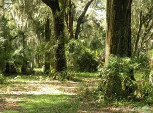 5010 Eric Slane Ln, Tampa, FL 33610