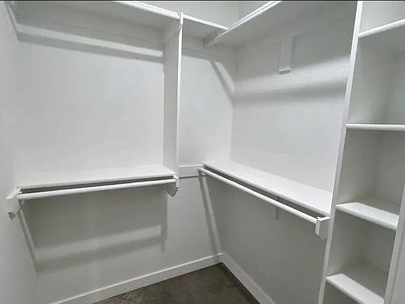 4th image of 5600 Spradling Ave #A