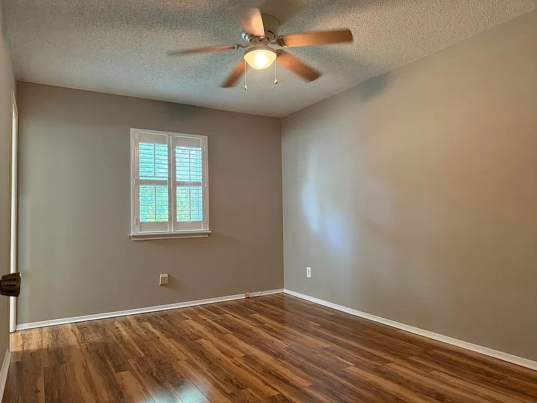 3 Creekridge Cir — Photo 15
