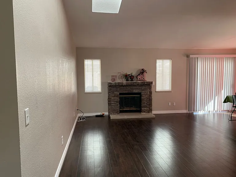 16185 Tawney Ridge Ln — Photo 15