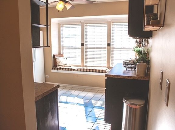 4th image of 379 Wexford Ct