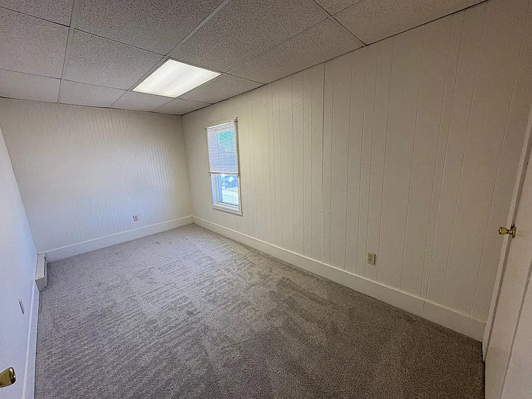 623 Jefferson Ave — Photo 10