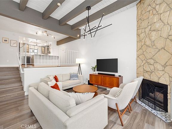 3rd image of 1908 Grant Ave Unit D