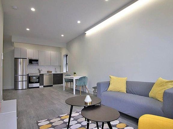 4th image of 444 Gates Ave #1A