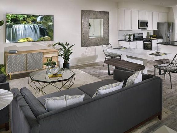 4th image of 20620 Roscoe Blvd #20620