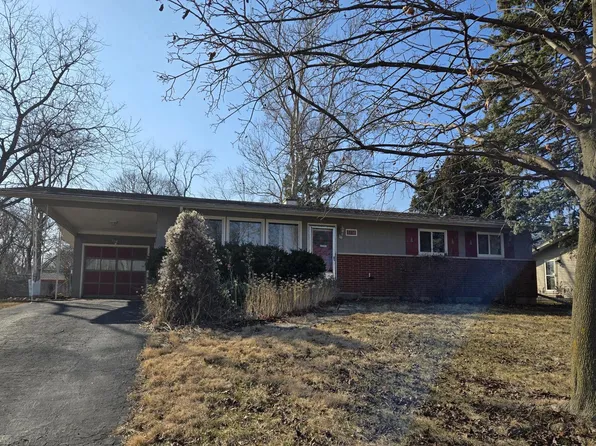 5358 Westview Ln, Lisle, IL 60532