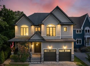 1648 Roslyn Ave, Innisfil, ON L9S 4N2