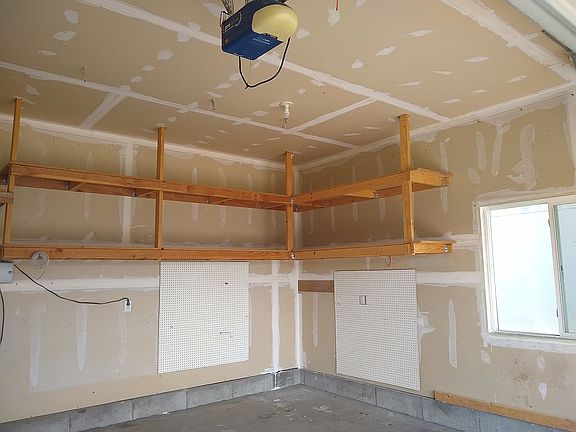 5th image of 2101 N Edmiston Dr