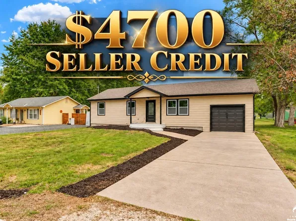 831 Elm St, Lawrence, KS 66044