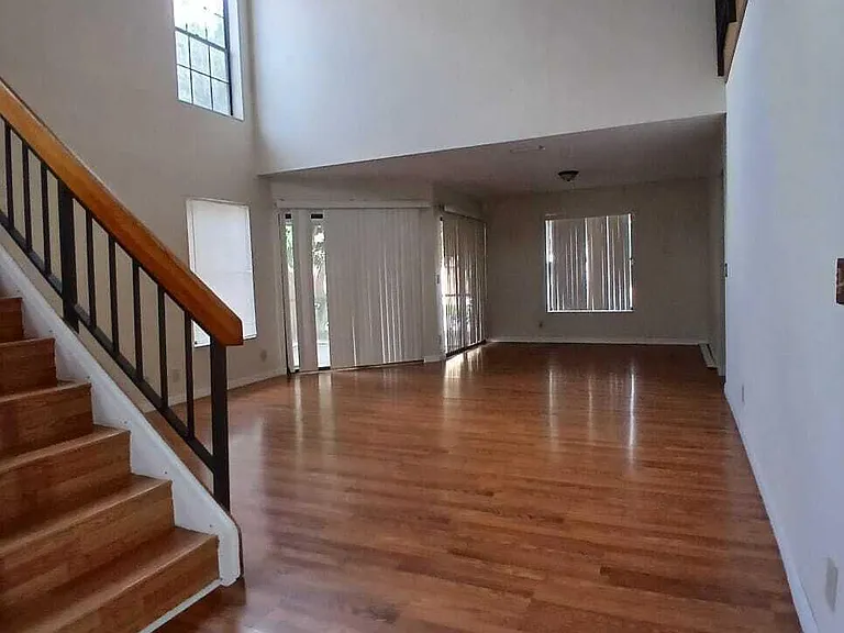1731 Shoreside Cir — Photo 24