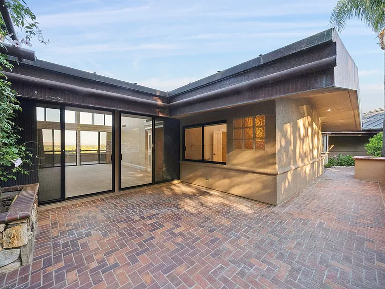 21 Deer Oaks Ct — Photo 16