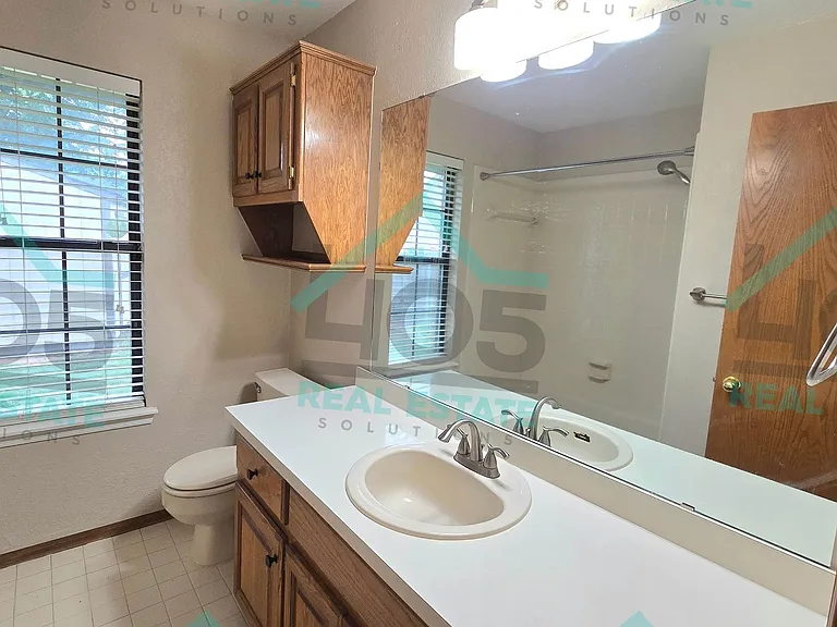 9904 Fox Fair Holw — Photo 21