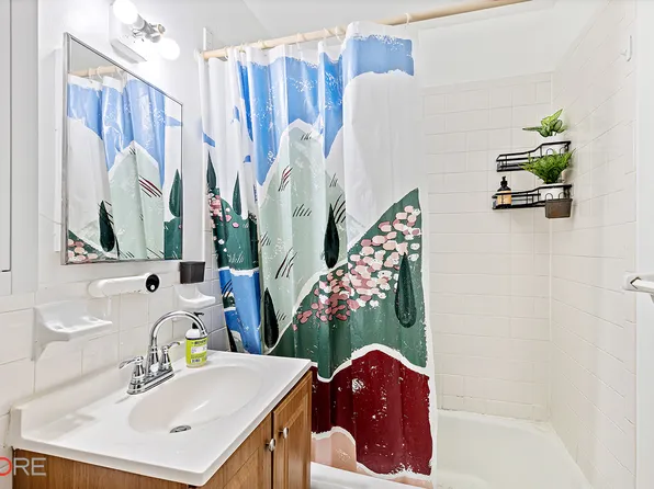 105 East 100th Street 4A image 5 of 6