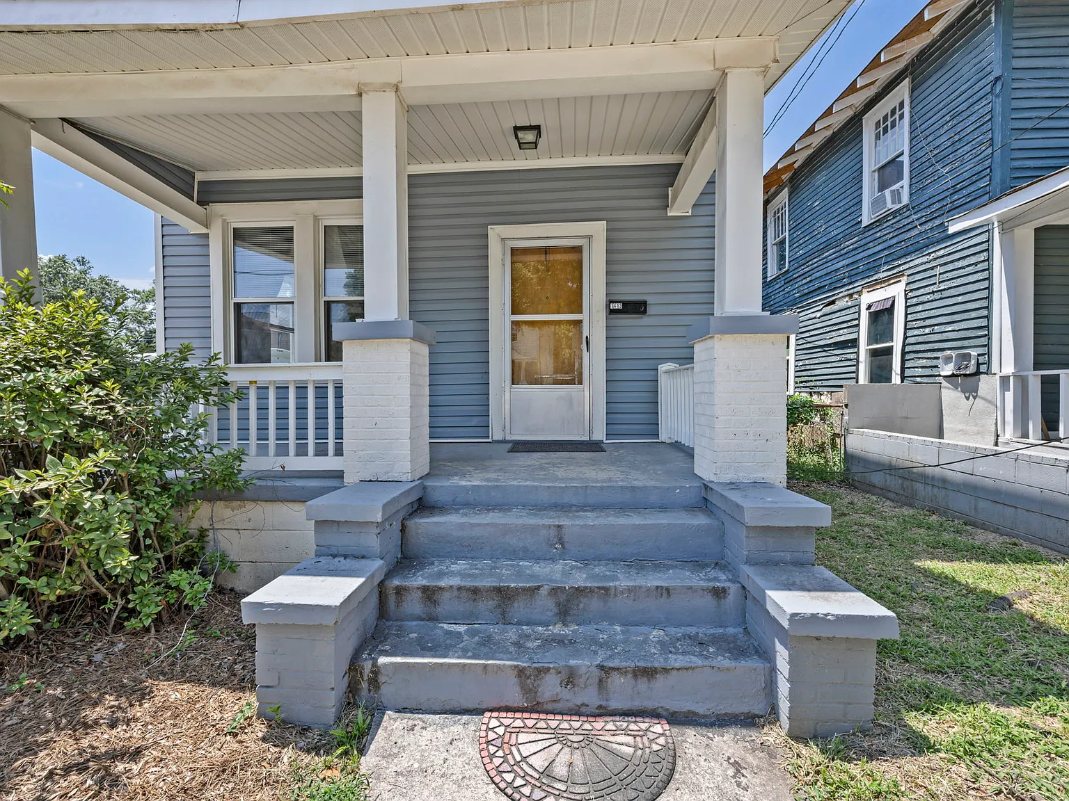4 bed, 1600 sqft, $3,400 — Photo 3