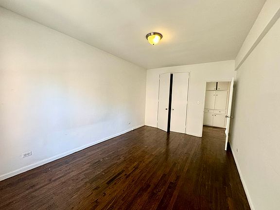 5th image of 315 Ocean Pkwy #2Z