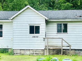 10232 Newton Falls Rd, Newton Falls, OH 44444