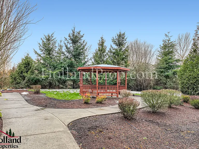 3119 NE Weeping Willow Way — Photo 25
