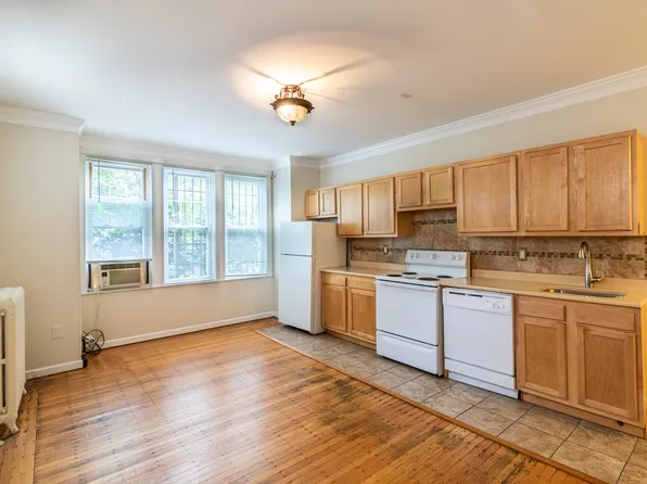 5615 Wellesley Ave APT 2, Pittsburgh, PA 15206