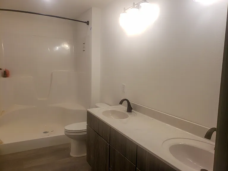 1218 Salem Dr — Photo 9