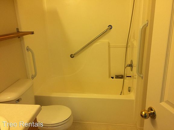 5th image of 1546 W Wyngate Park Dr