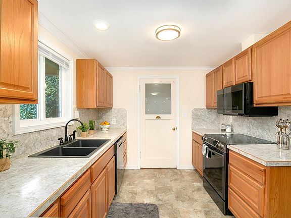 Kitchen on Main Floor