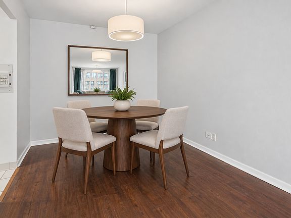 5th image of 6171 N Sheridan Rd APT 2104