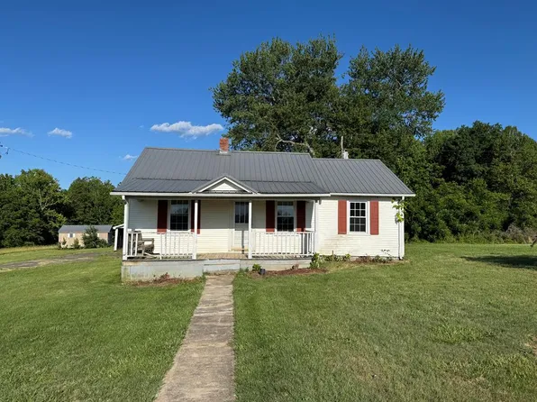 2012 Tobacco Rd, Nathalie, VA 24577