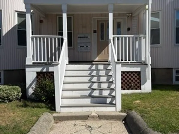 20 Coral Ave APT 6, Winthrop, MA 02152