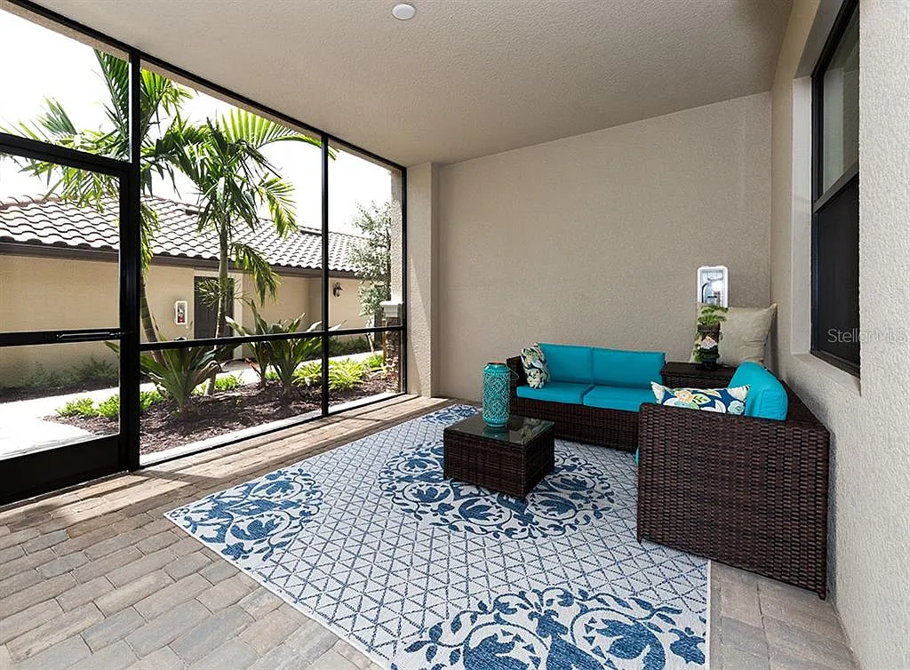2 bed, 2.0 bath, 1355 sqft, $2,300 — Photo 3