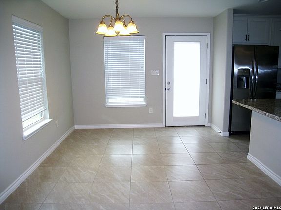 5th image of 1229 BOB WHITE DR
