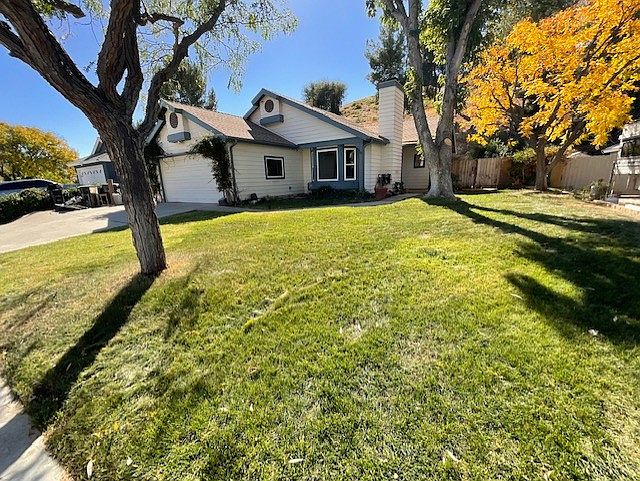 1st image of 32149 Green Hill Dr
