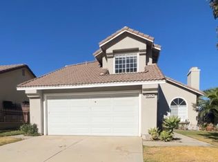 12042 Maple Leaf Ln, Fontana, CA 92337