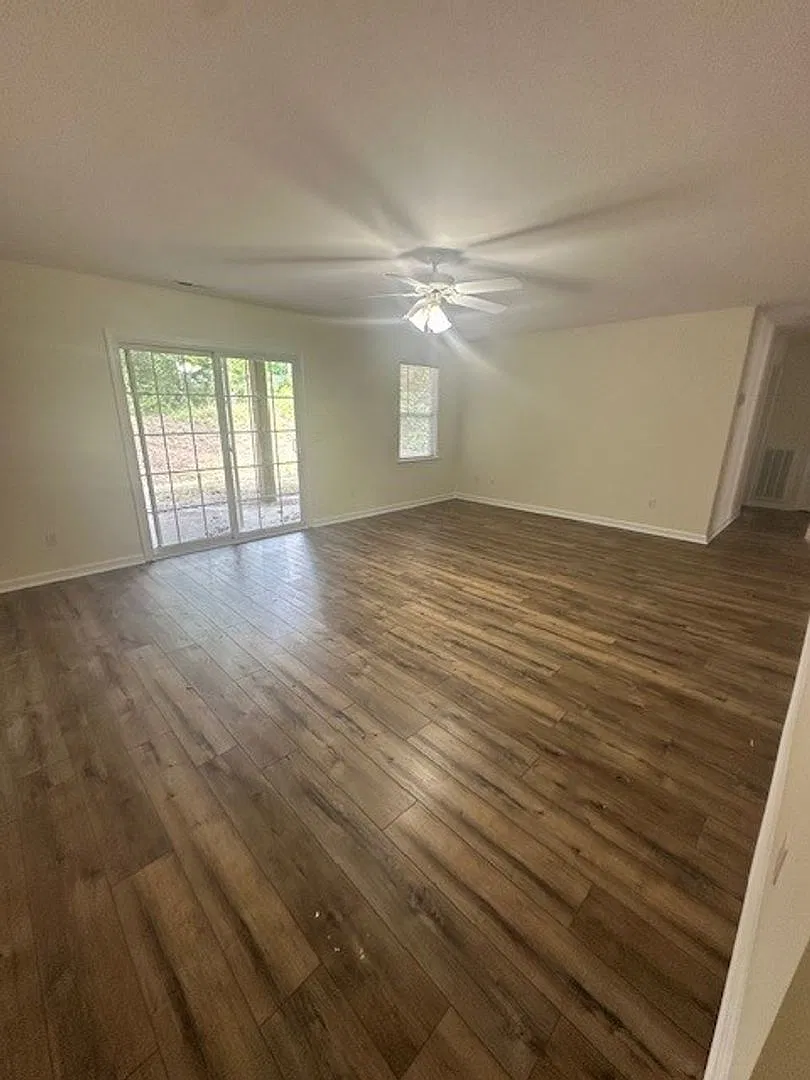 3 Bedroom Condo — Photo 3