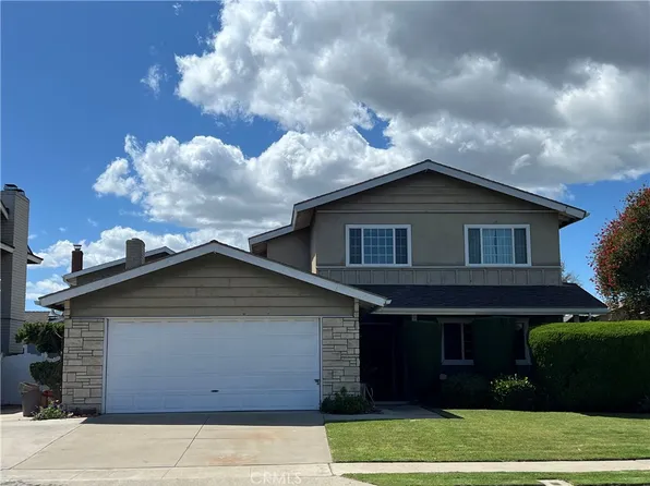 3931 Wisteria St, Seal Beach, CA 90740