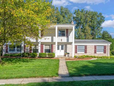 53237 Scenic Dr, Shelby Township, MI, 48316