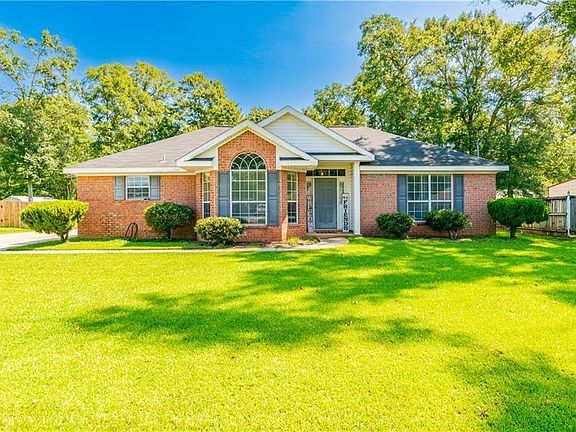 2nd image of 10668 Southern Oaks Court