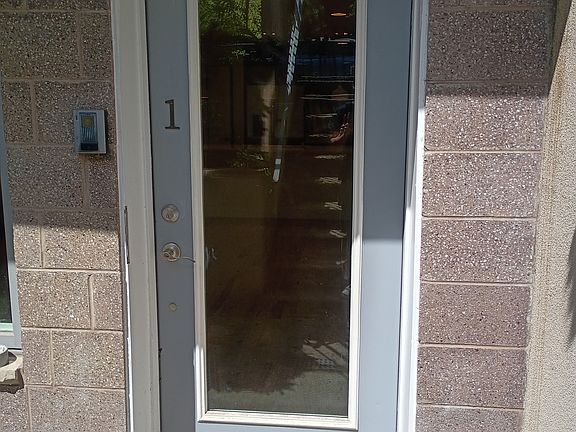 4th image of 2214 11th St NW #1