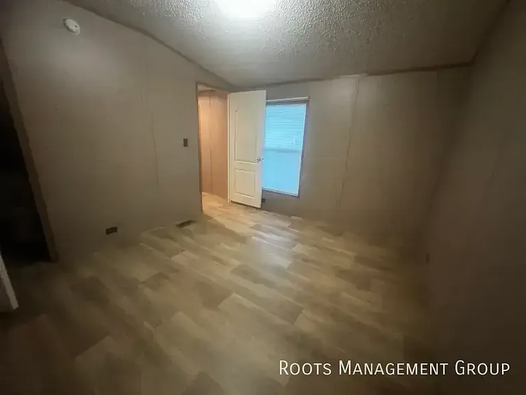 200 Paradise Acres Rd #11 — Photo 10